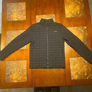 Men’s The North Face Thermoball Black Jacket Medium